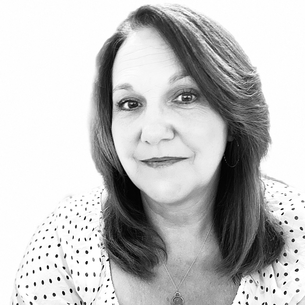 Meet your Posher, Leslie